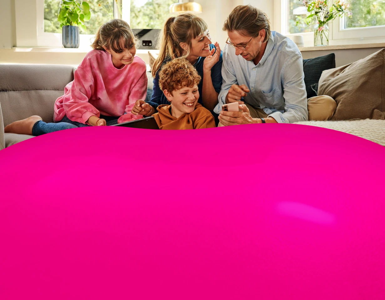 Eine Familie unterwegs im Netz