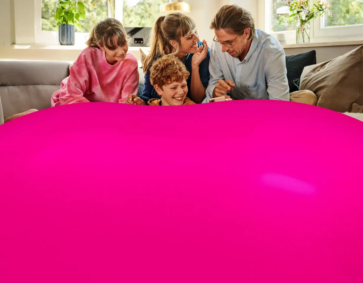 Eine Familie unterwegs im Netz