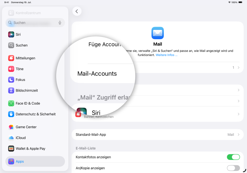 Screenshot iPad mit Fokus auf Feld Mail-Account