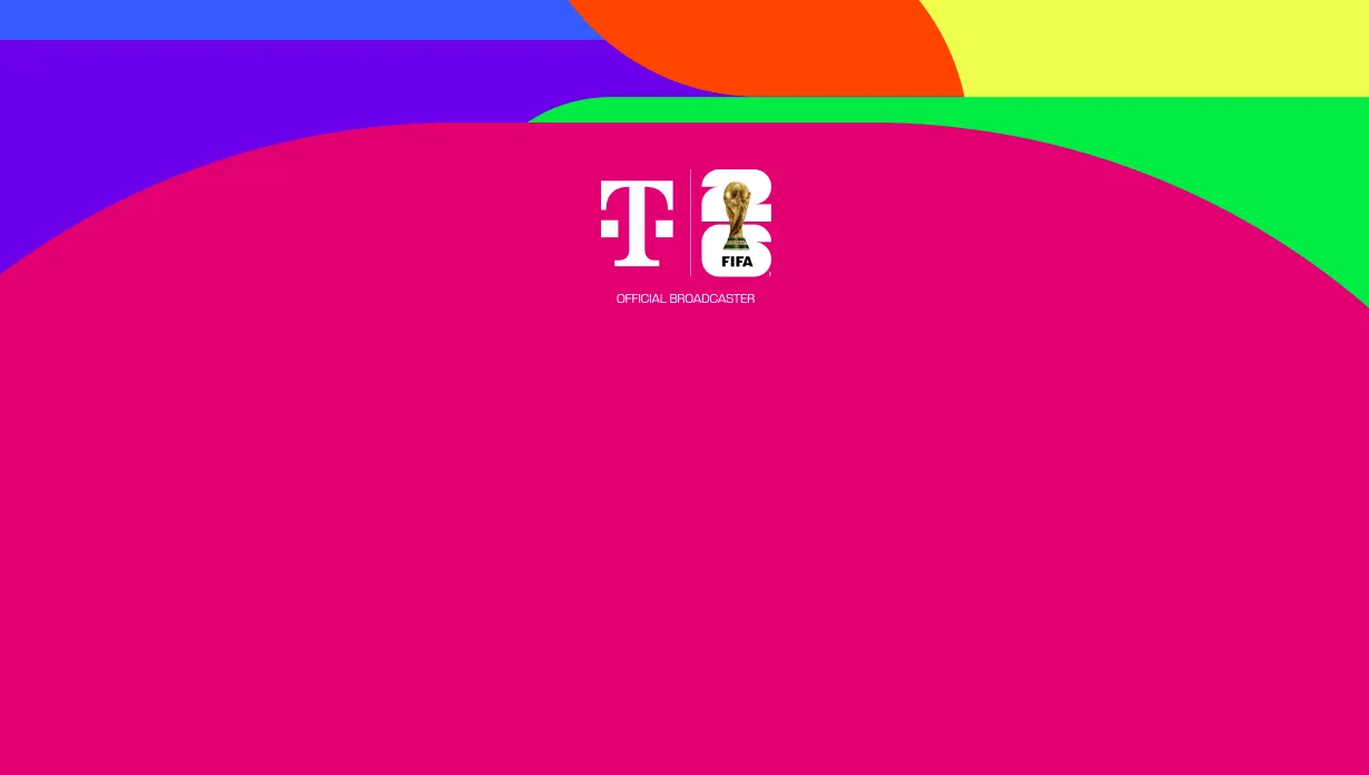 Telekom‑T neben FIFA‑Weltpokal auf magentafarbenem Hintergrund