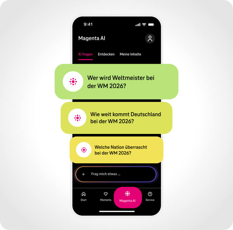 Smartphonescreen mit offener Magenta App mit Fokus auf der MagentaAI - Beispielfragen: "Wer wird Weltmeister bei der WM 2026?", "Wie weit kommt Deutschland bei der WM 2026?", "Welche Nation überrascht bei der WM 2026?"