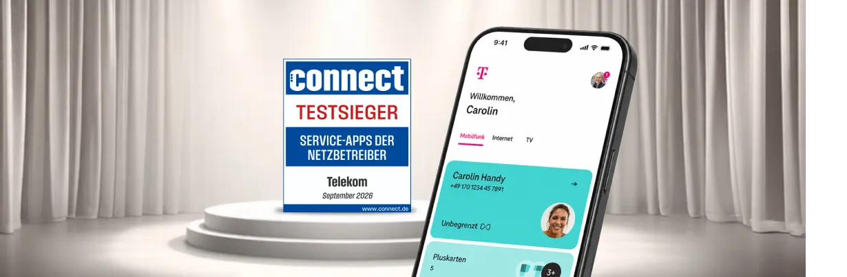 connect Testsieger-Siegel „Service-Apps der Netzbetreiber, Telekom, September 2026“ auf einem Podest neben einem Smartphone mit geöffneter MeinMagenta App.