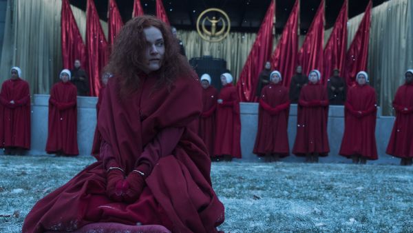 The Handmaid's Tale: Janine erwartet Unheilvolles.