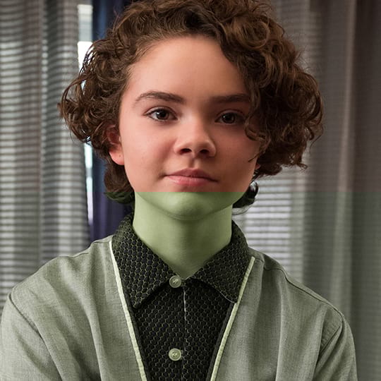 Frankie, die einen alternativen Lebenstil pflegt, wird gespielt von Hannah Alligood.