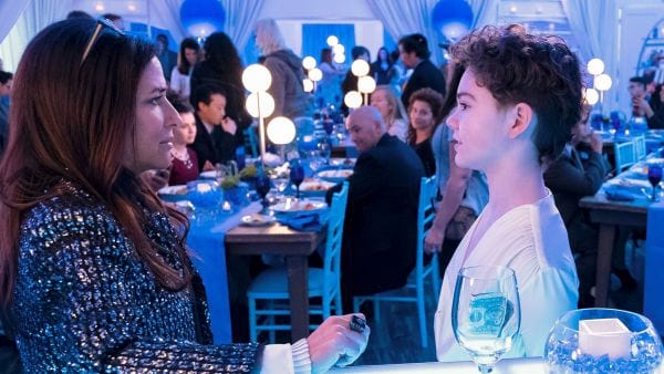 Better Things: Sam und Frankie sprechen sich auf der Bar-Mizwa aus.